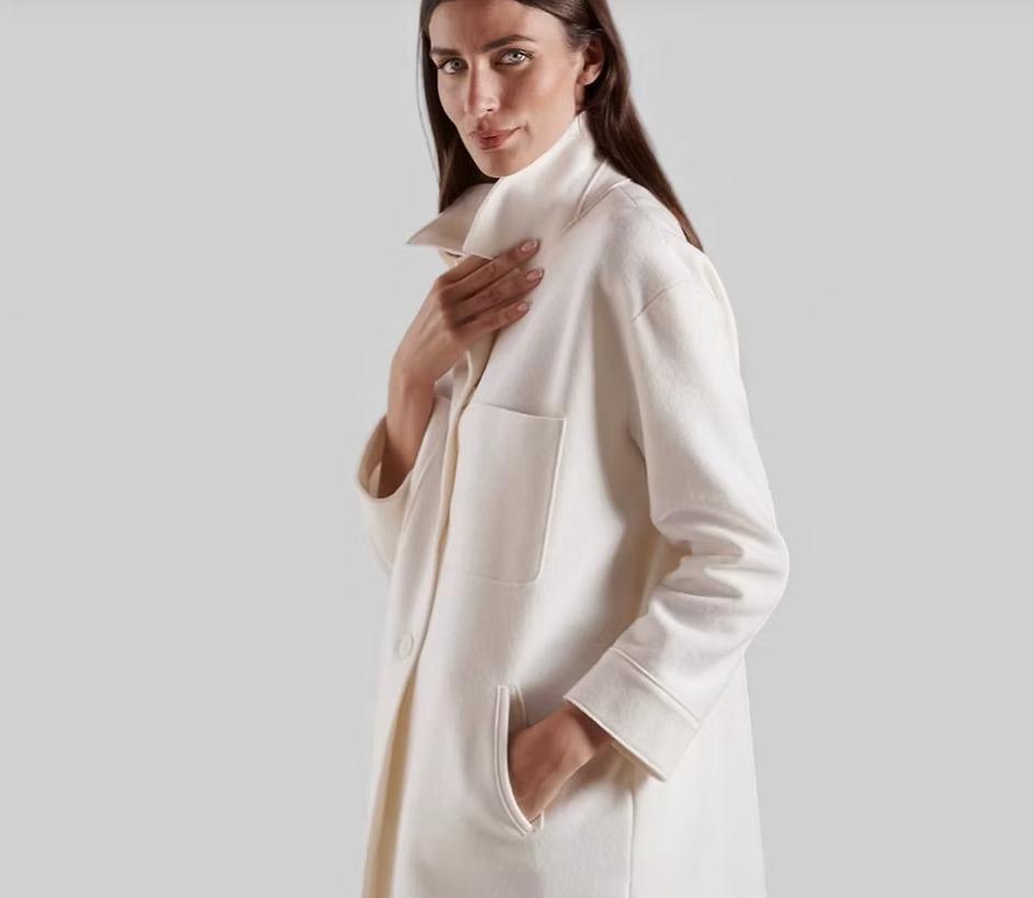 Paraggi womenswear white coat