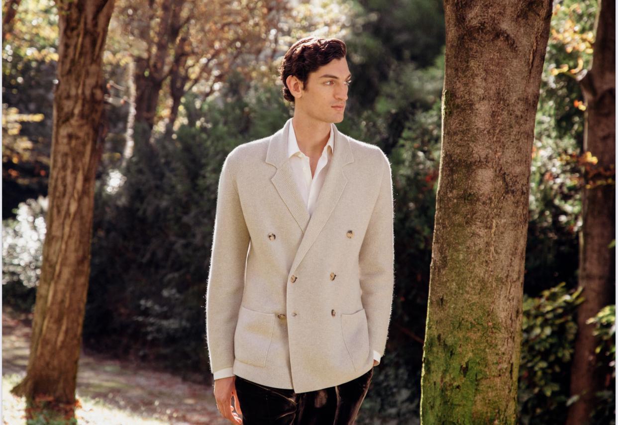 Paraggi menswear cream knit jacket